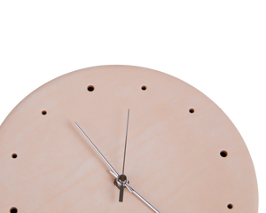 Hender Scheme x FRAMA Clock