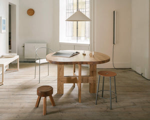 FRAMA Farmhouse Trestle Table in Oak Wood with Pond Shape