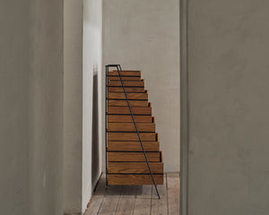 FRAMA Sutoa | Oak
