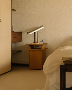 How to Decorate a Bedroom