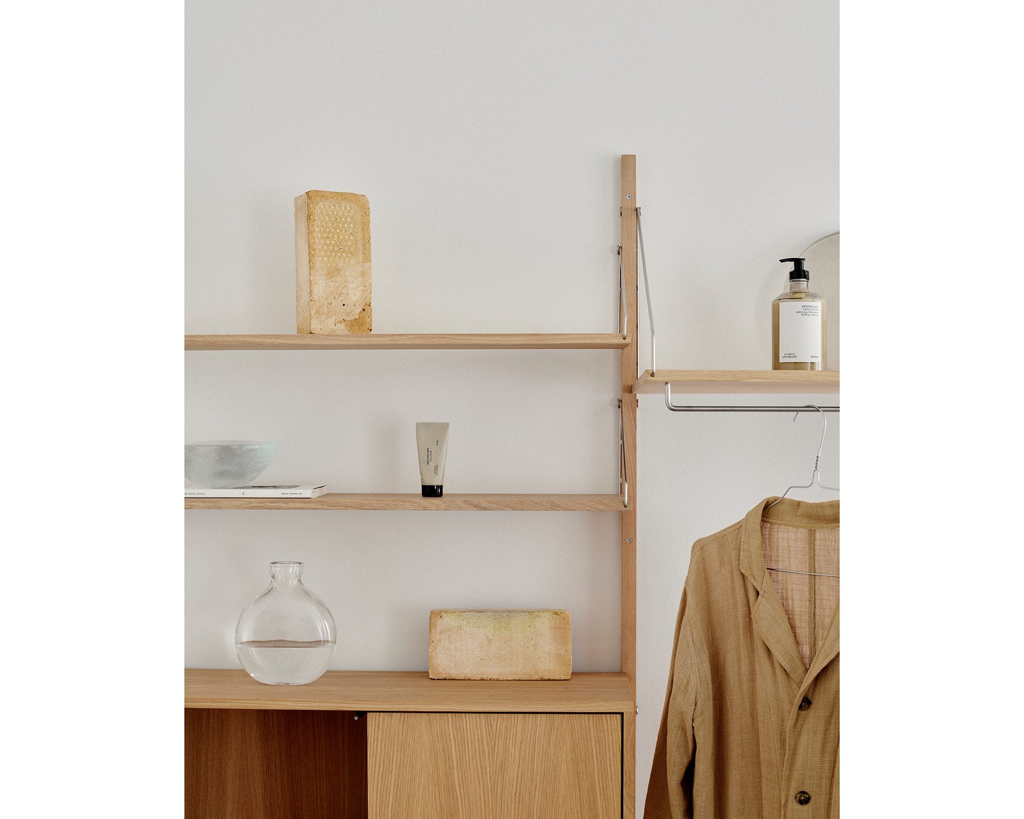 Shelf Library: A Blank Canvas – FRAMA