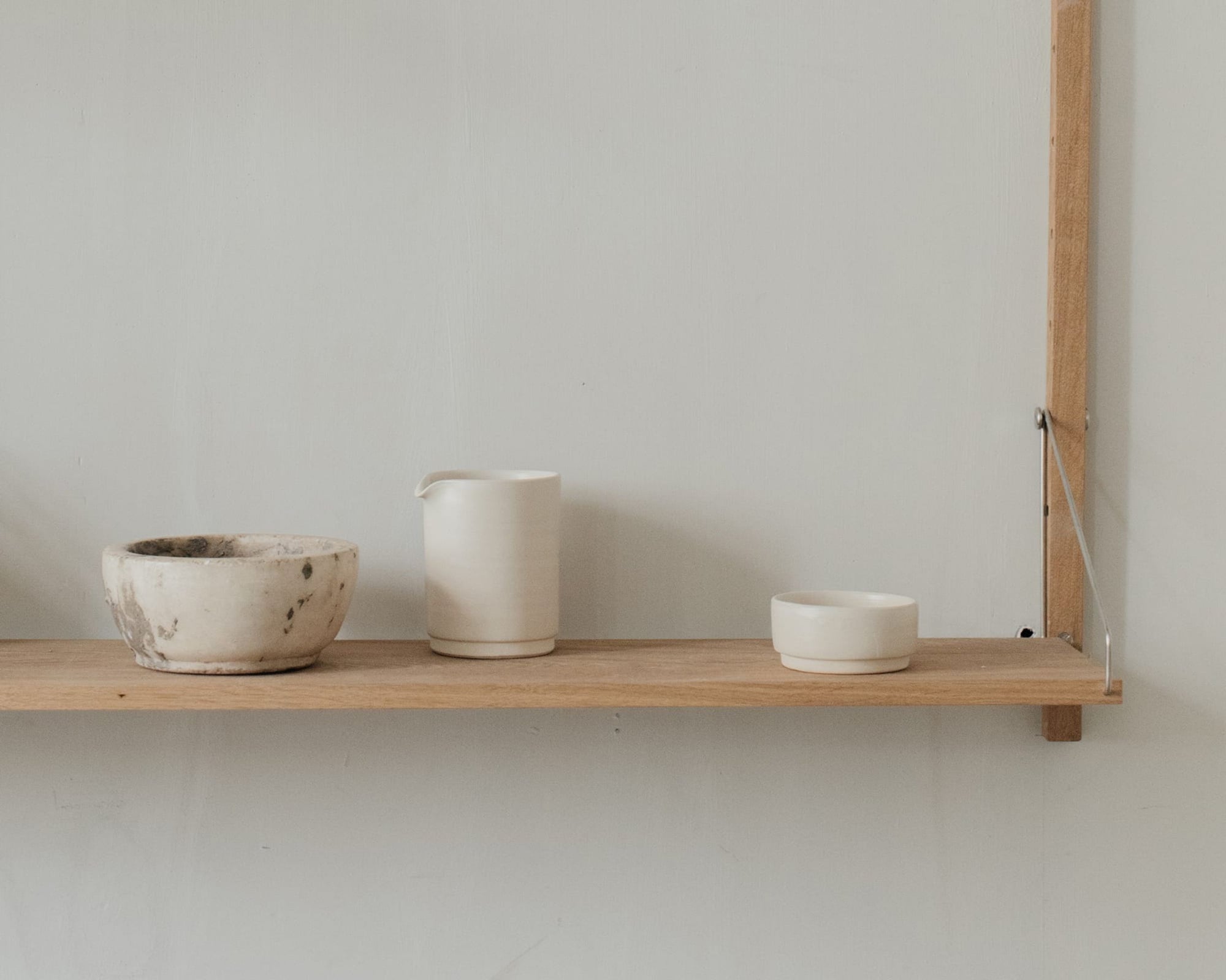 Otto Ceramic Jug | Natural | Medium | FRAMA