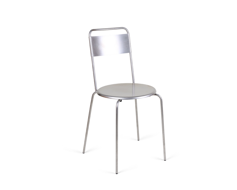 新品・未使用】Triangolo Chair ダイニングチェア 椅子 シルバー 新品・未使用】Triangolo Chair ダイニングチェア 椅子 シルバー