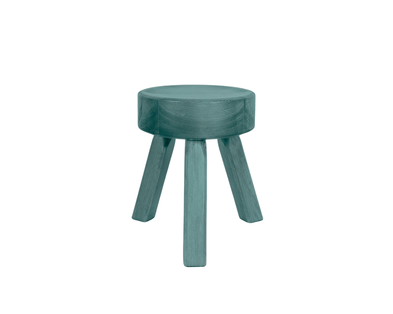 AML Stool Pine - Natural Beauty and Comfort | FRAMA AML Stool Pine - Natural Beauty and Comfort | FRAMA