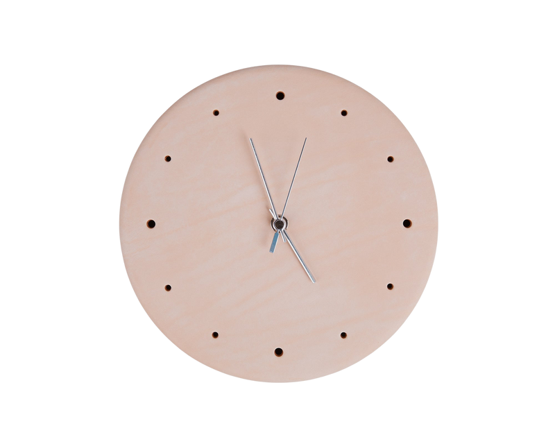 Hender Scheme x FRAMA Clock