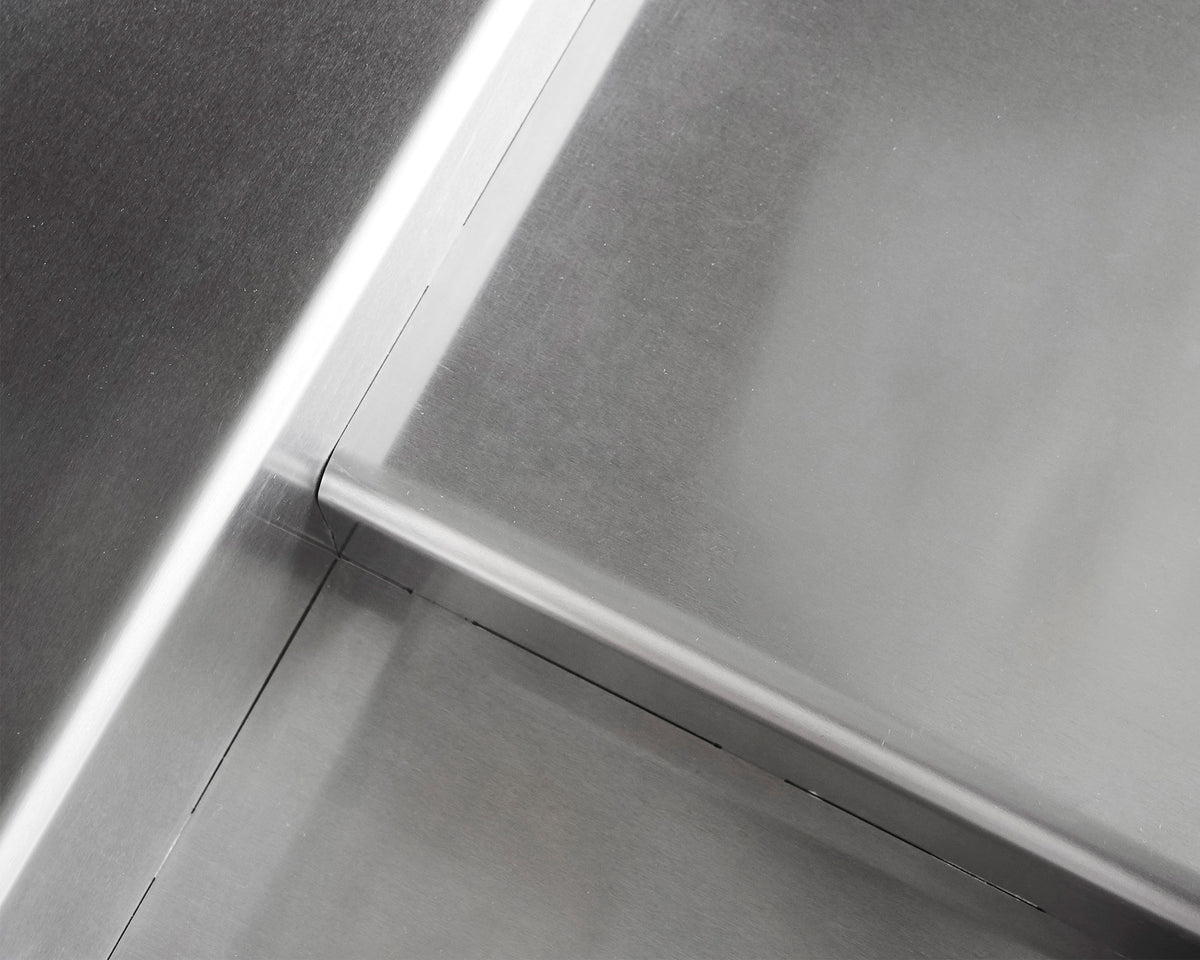 Table Rivet Rivet Side Table - Industrial and Functional Design | FRAMA