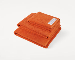 https://framacph.com/cdn/shop/products/Frama-Heavy-Towels-Burnt-Orange-Packshot_300x.jpg?v=1668525050